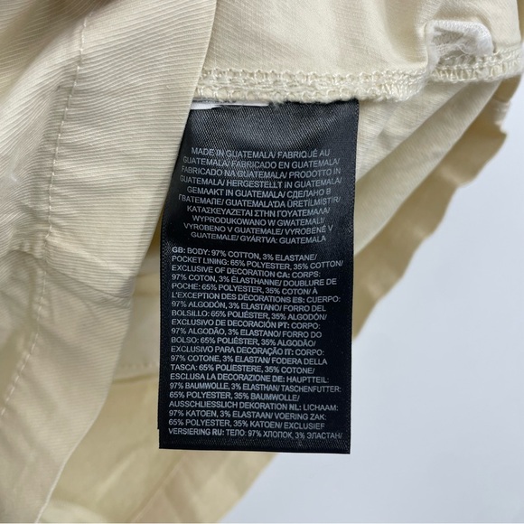 The North Face Women Size S Motion Pull On Shorts Vintage White NF0A4AP711P - Picture 5 of 9